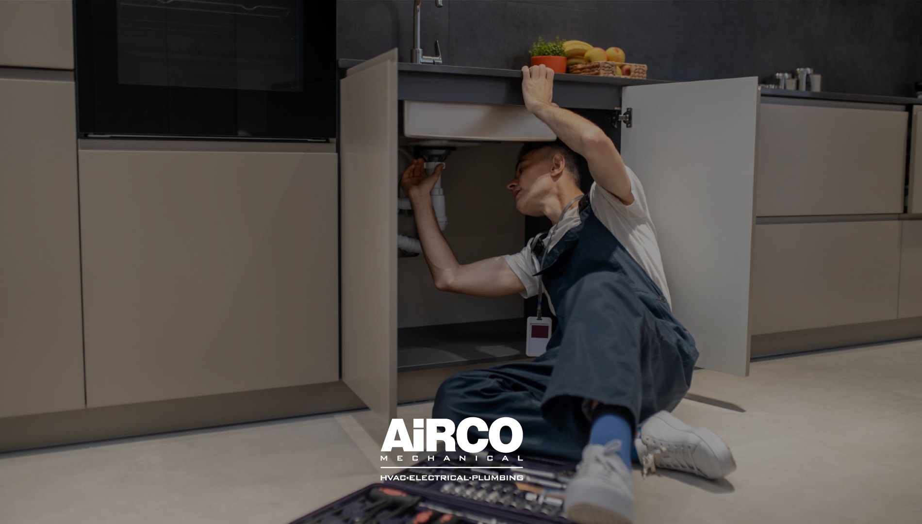 Hydro Jetting for Commercial Kitchens: 7 Powerful Ways to Transform Drain Safety & Improve Performance